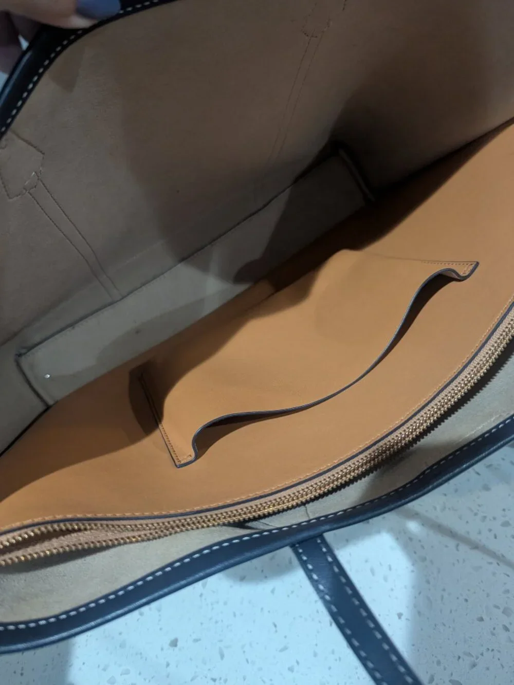 Tory Burch Perry T Monogram Tote Bag